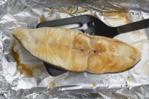 Bistecca di merluzzo alla griglia — Foto stock