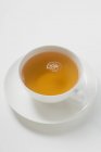 Thé en tasse blanche — Photo de stock