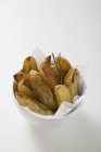 Patatas al horno con romero - foto de stock