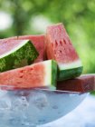 Frische reife Wassermelonenkeile — Stockfoto