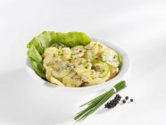 Salada de batata e pepino — Fotografia de Stock