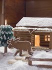 Gingerbread log cabin — Stock Photo
