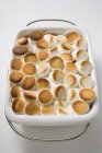 Patata dolce e marshmallow gratin — Foto stock