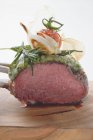 Roasted rack of lamb with herb crust — Stock Photo