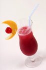 Strawberry alcohol cocktail — Stock Photo