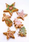Decorated gingerbread biscuits — Stock Photo