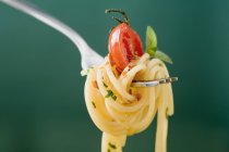 Spaghetti à la tomate cerise — Photo de stock