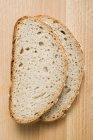 Deux tranches de pain — Photo de stock