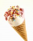 Morango e sorvete — Fotografia de Stock