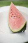 Frischer Keil aus Wassermelone — Stockfoto
