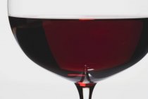 Келих червоного вина — стокове фото