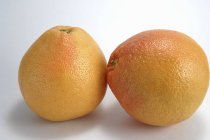Fresh and ripe grapefruits — Stock Photo