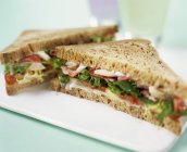 Wholemeal ham and salad sandwich — Stock Photo