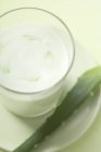 Yogur con Aloe vera - foto de stock