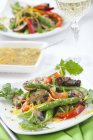 Spargel- und Pilzsalat — Stockfoto