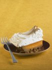 Slice of Sweet Potato Meringue Pie — Stock Photo