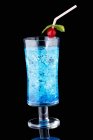 Oase-Cocktail mit Gin Tonic Water — Stockfoto