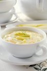 Asparagus soup with almonds — Stock Photo