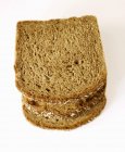 Fette impilate di pane — Foto stock