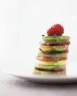 Torre di frutta fresca — Foto stock
