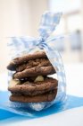 Macadamia-chocolate cookies — Stock Photo