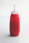 Ketchup en botella de plástico - foto de stock