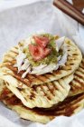 Grilled Naan Topped with Pork — Stock Photo