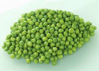 Fresh Green peas — Stock Photo