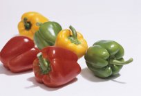 Green and yellow peppers — Stock Photo