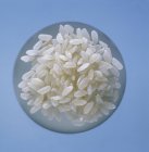 Неприготовленный рис из ризотто — стоковое фото