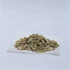 Montão de sementes de erva-doce no guardanapo — Fotografia de Stock