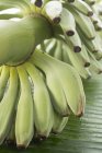Бананы с каплей воды — стоковое фото