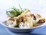 Cannelloni with fresh goat cheese — Stock Photo