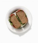 Sandwich de lechuga y tomate - foto de stock