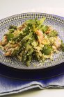 Asparagi verdi con couscous — Foto stock
