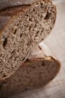 Нарізаний хліб у стосі — стокове фото