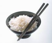 Миска вареного рисового жасмину — стокове фото