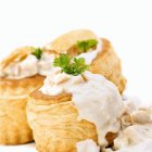 Close up view of Vol-au-vents filled with ragout fin — стоковое фото