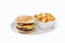 Burger aux champignons et fromage — Photo de stock