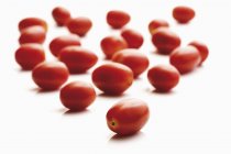 Слива червоні помідори — стокове фото