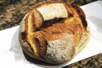 Pão rústico do país — Fotografia de Stock