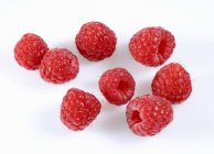 Fresh red raspberries — Stock Photo