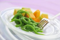 Melone con gelatina di riso verde — Foto stock
