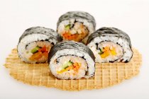 Maki sushi with surimi, cucumber and carrots — Stock Photo