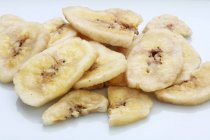 Dried banana chips — Stock Photo
