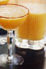 Margarita à la mangue et soda au pamplemousse — Photo de stock