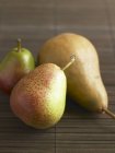 Diferente maduro Pears — Fotografia de Stock