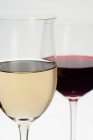 Red and white wine — Stock Photo