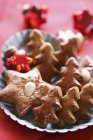 Gingerbread stars on plate — Stock Photo