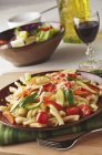 Pasta primavera with zucchini — Stock Photo